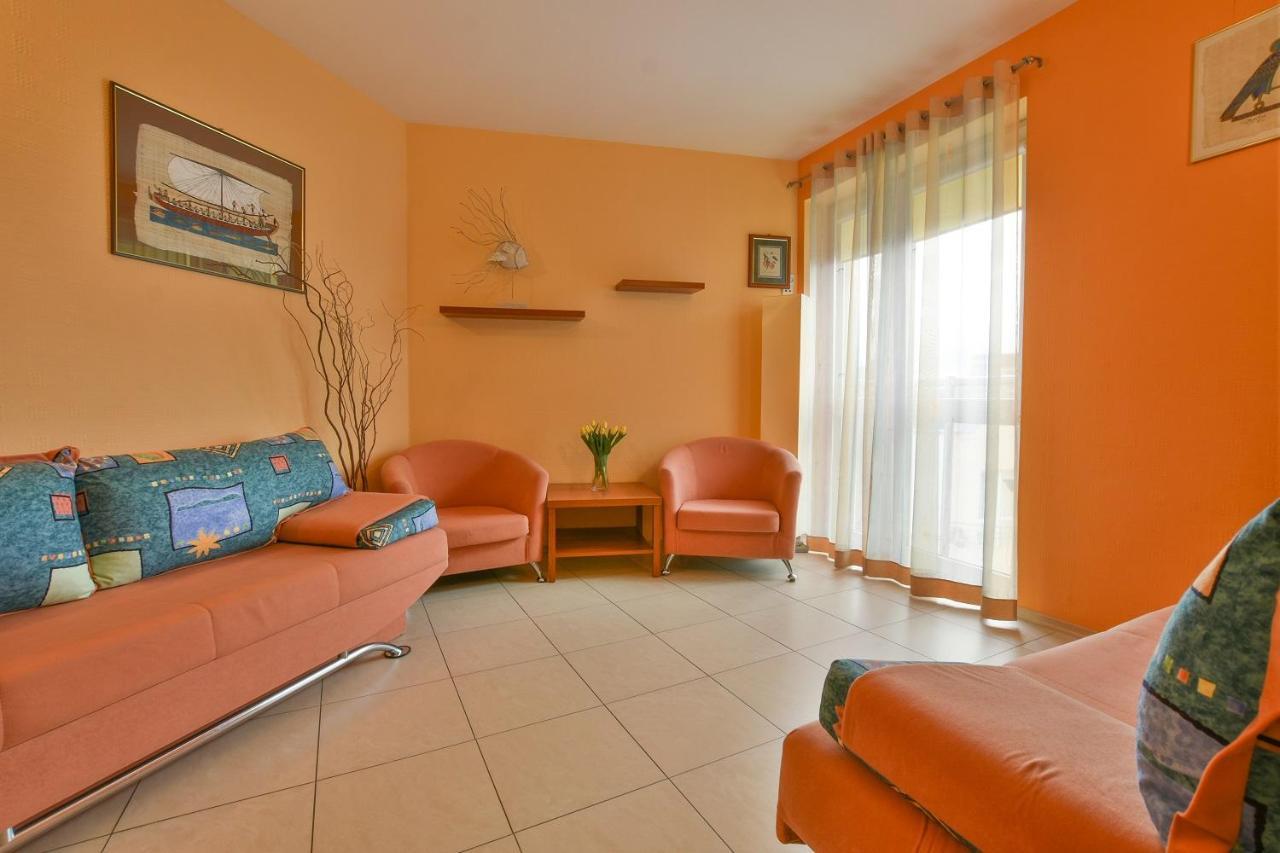 Apartamenty Promenada コウォブジェク エクステリア 写真